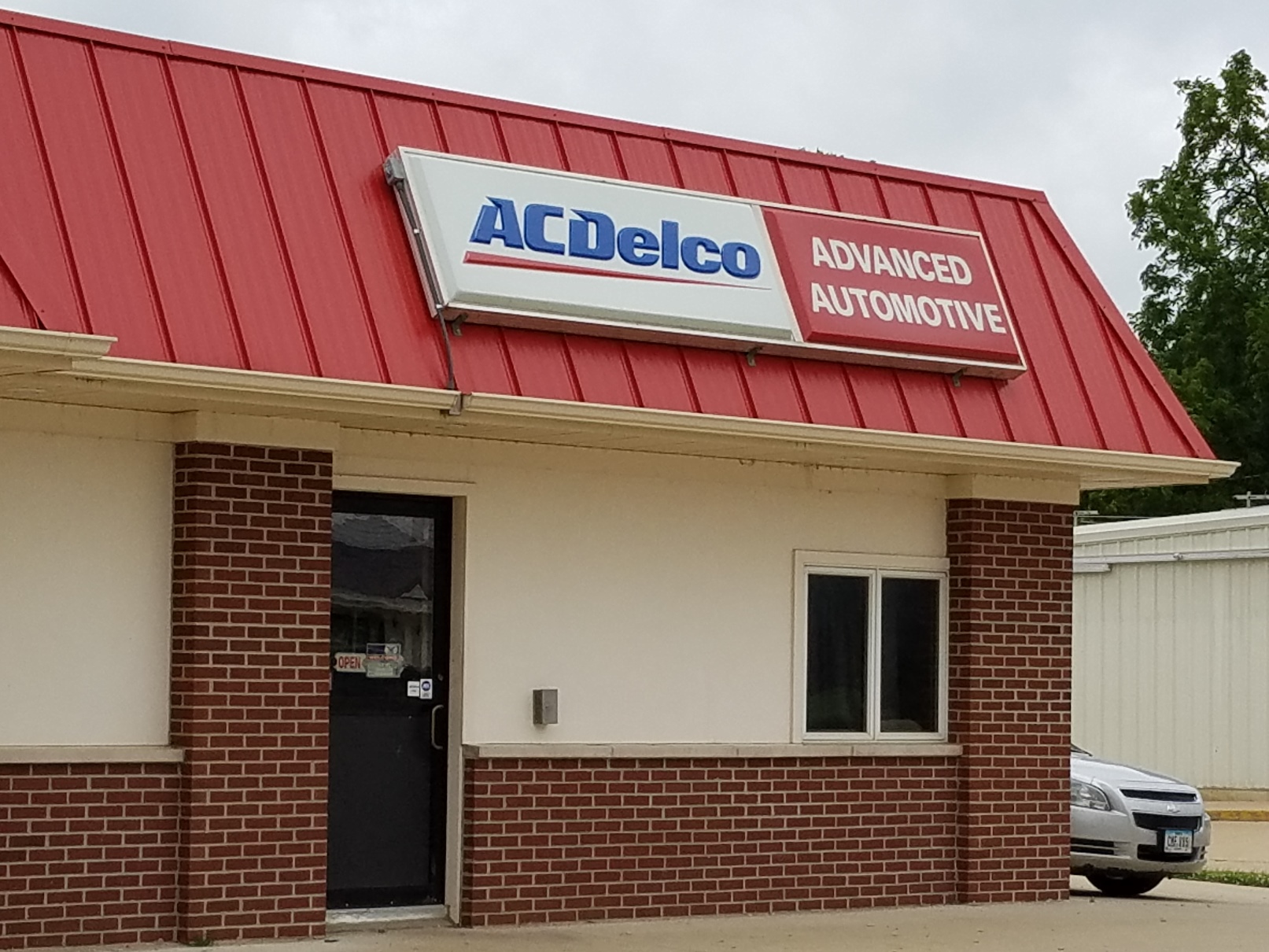 Advanced Automotive Oelwein Chamber and Area Development